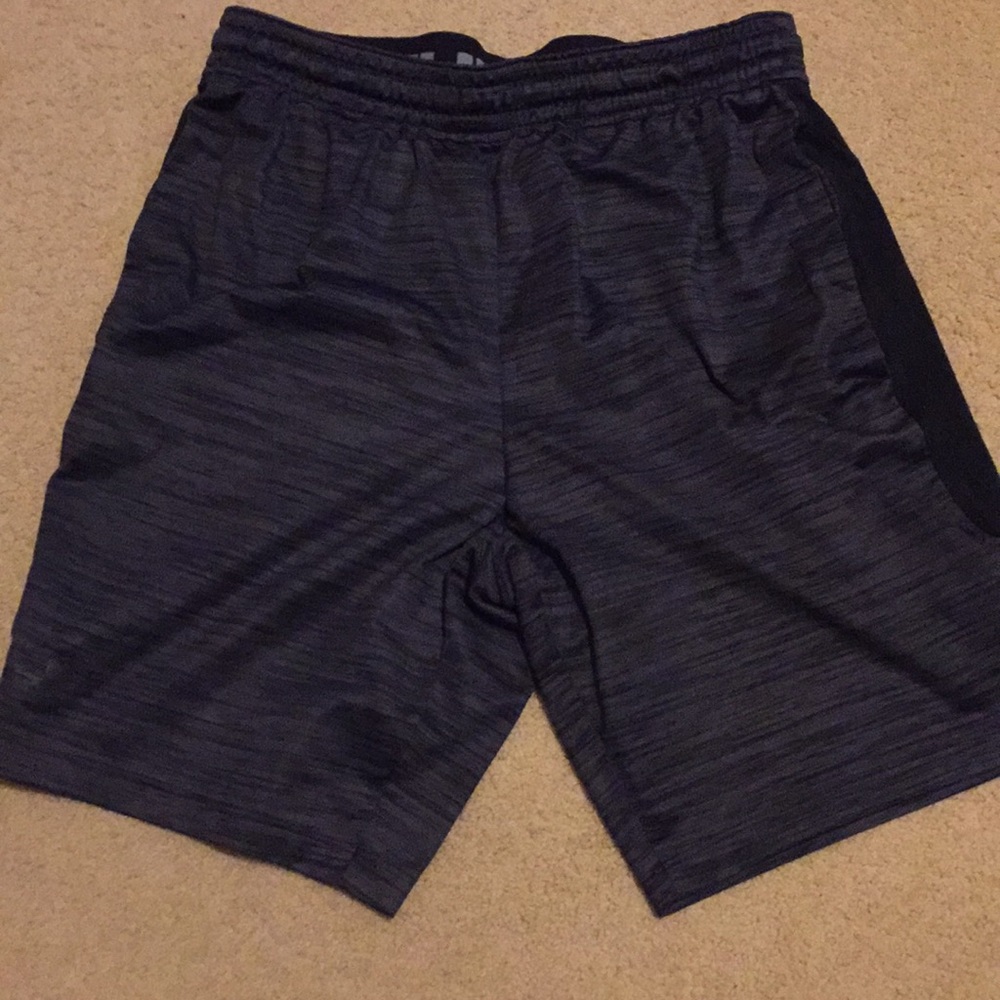 Under armor sport shorts